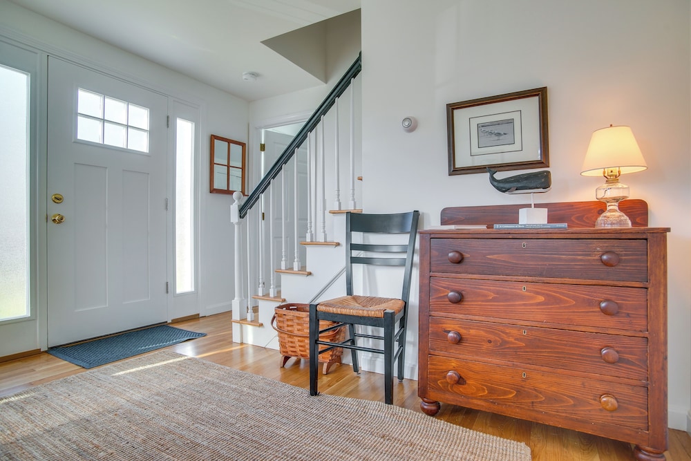 Cape Cod Perfection - Mid-cape Chatham!