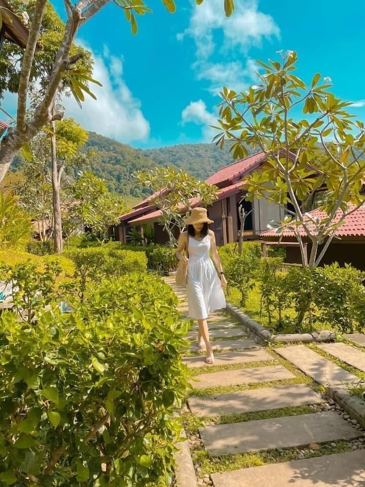 Alama Sea Village Resort
