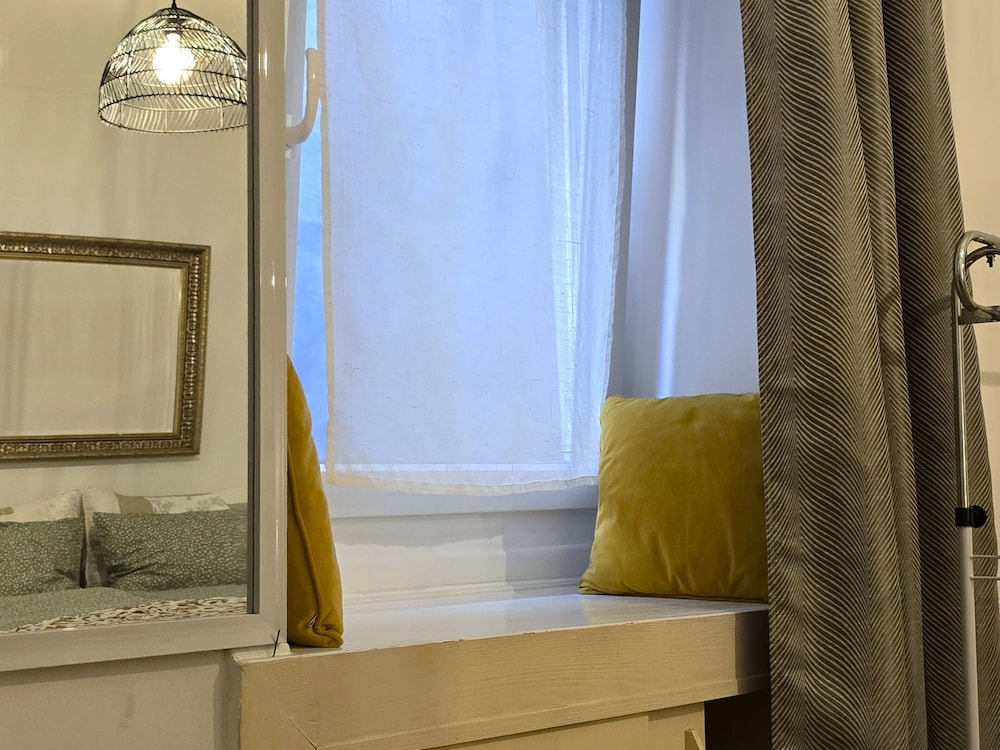 Two-Bedroom Apartment SEVEN