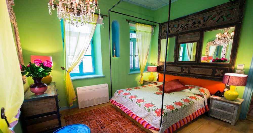 Marge Otel - Image 55