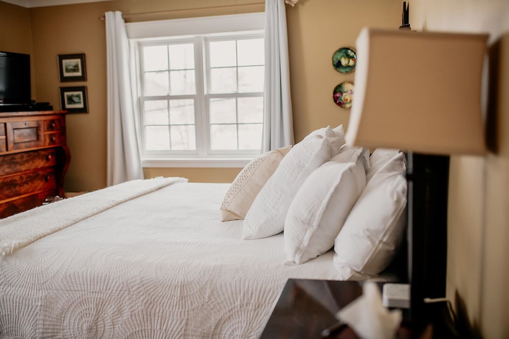 Upper Rideau Bed & Breakfast
