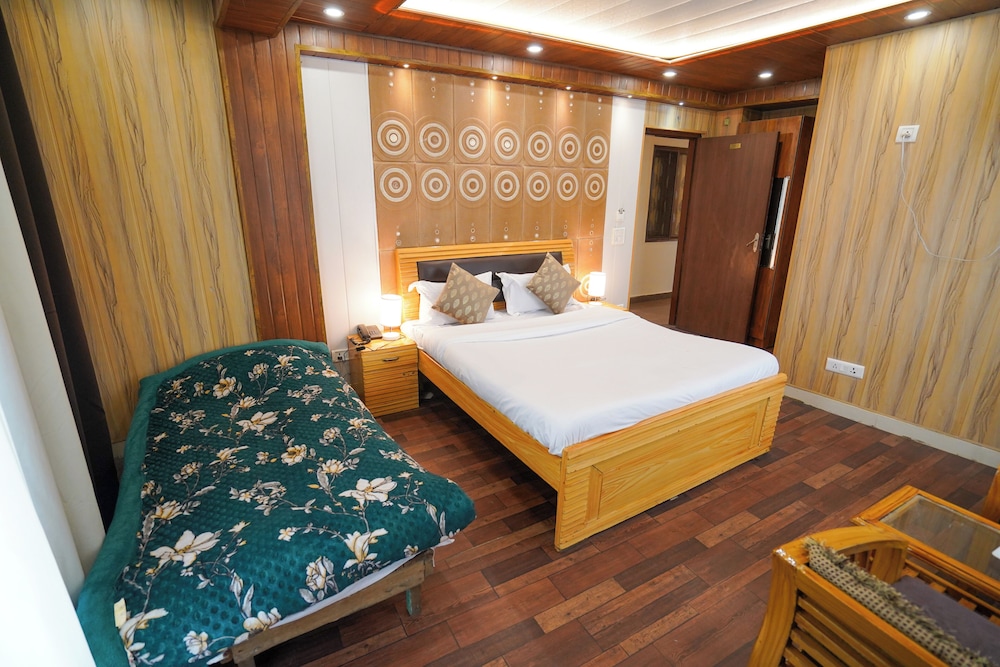 Hotel Sapphire unit of Anand Hospitality