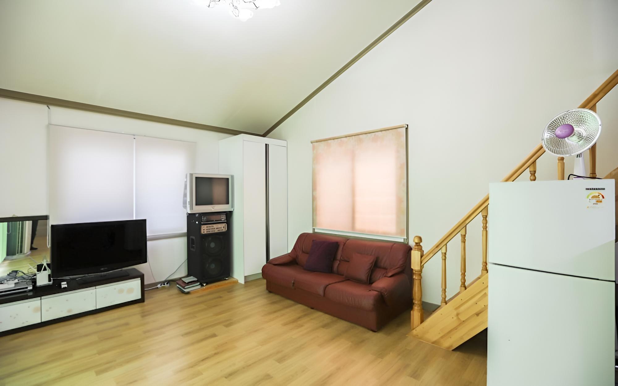 Pyeongchang Byeolmaru Pension view 4