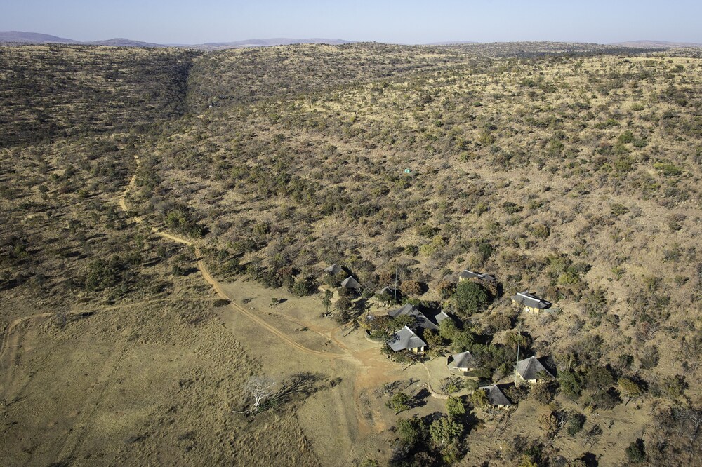 Ekuthuleni Lodge view 3