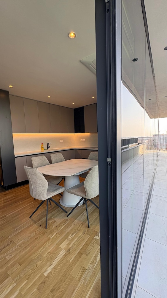 Blue Boutique Apartments 4