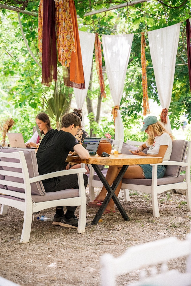 Butterfly Valley Beach Glamping Yiyecek A.Ş. - Image 34