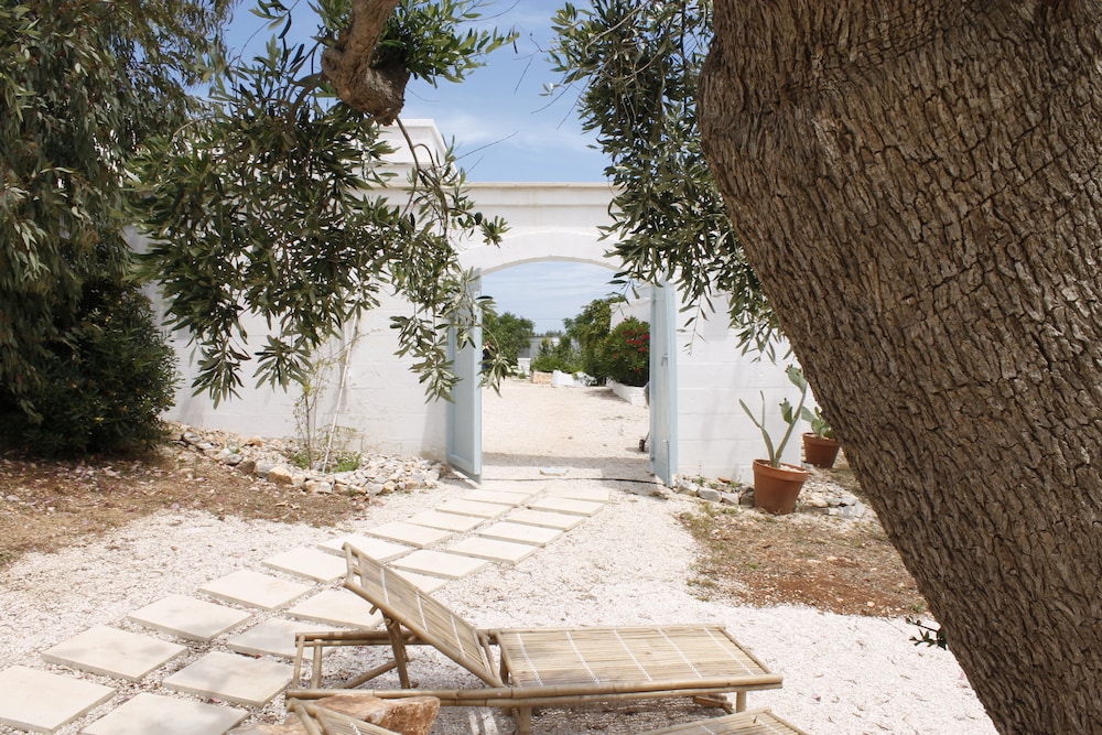 Borgo Fiancoafianco