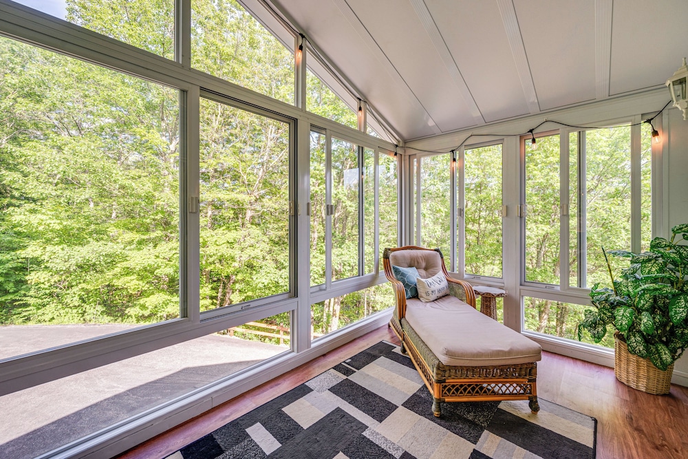 3 Mi to Gunstock Mountain Resort: Gilford Getaway