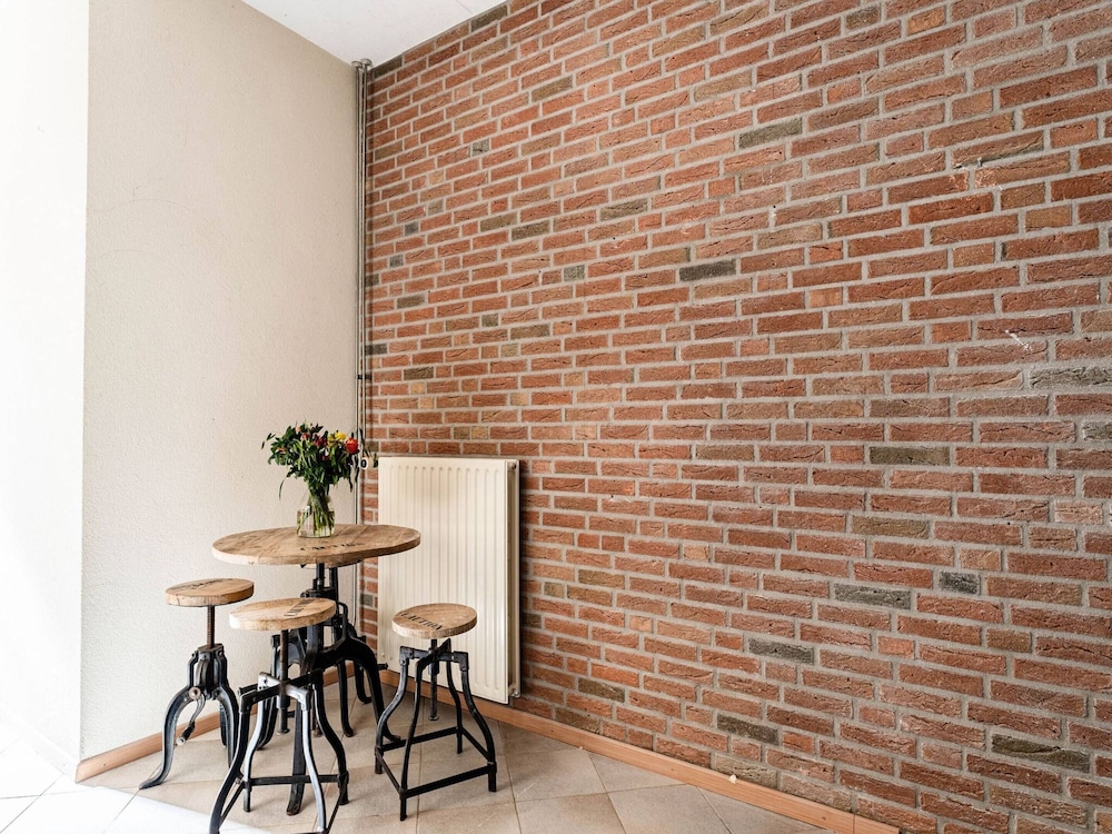Spacious Farmhouse in Silvolde With Garden