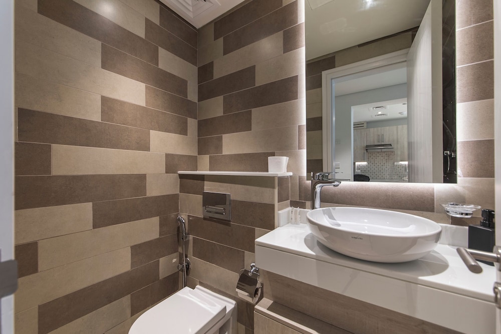 New 1BR with beautiful sea view