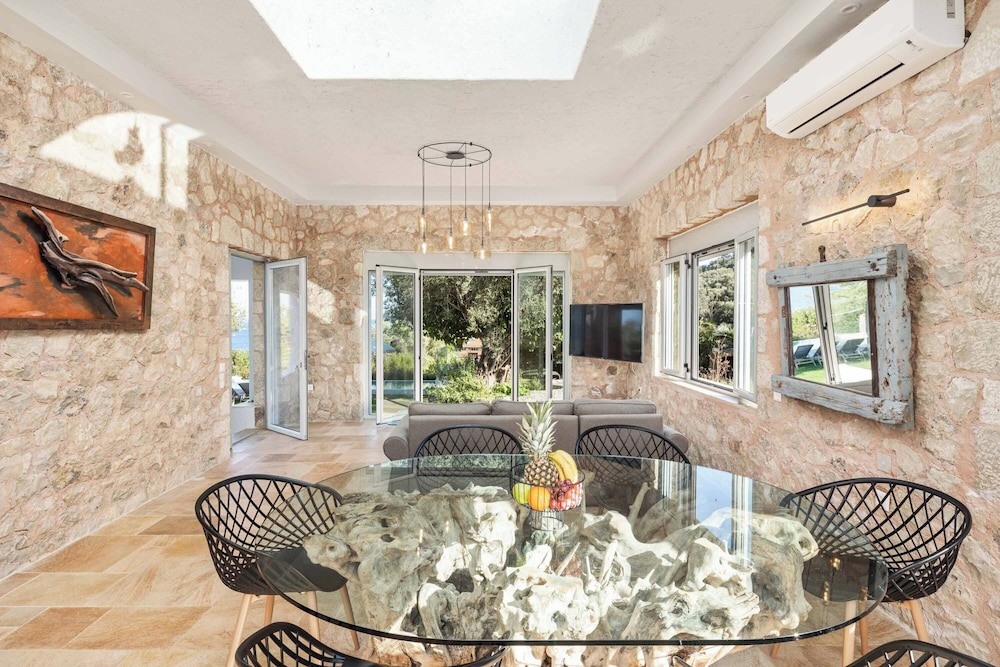 Villa Alkyoni Mare
