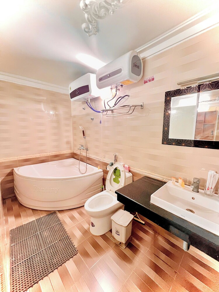 Van Cao by HPT Home