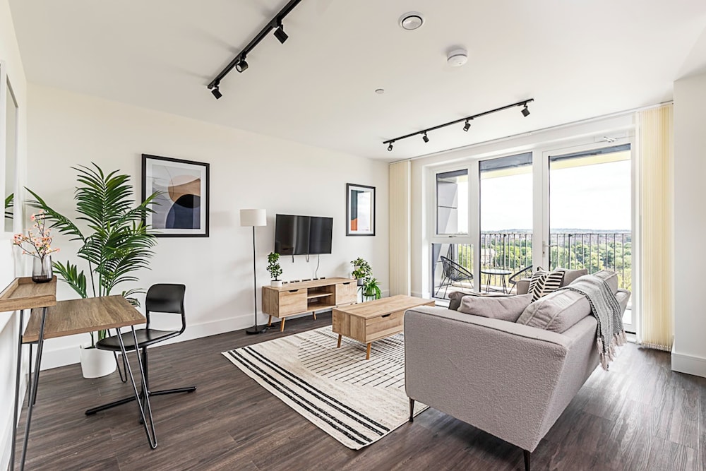 Stunning Studio Apartment