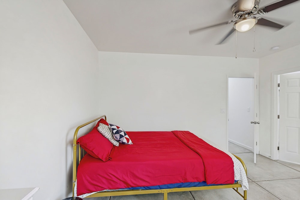 Home w/ Central AC, W & D, & Yard: Dog Friendly!