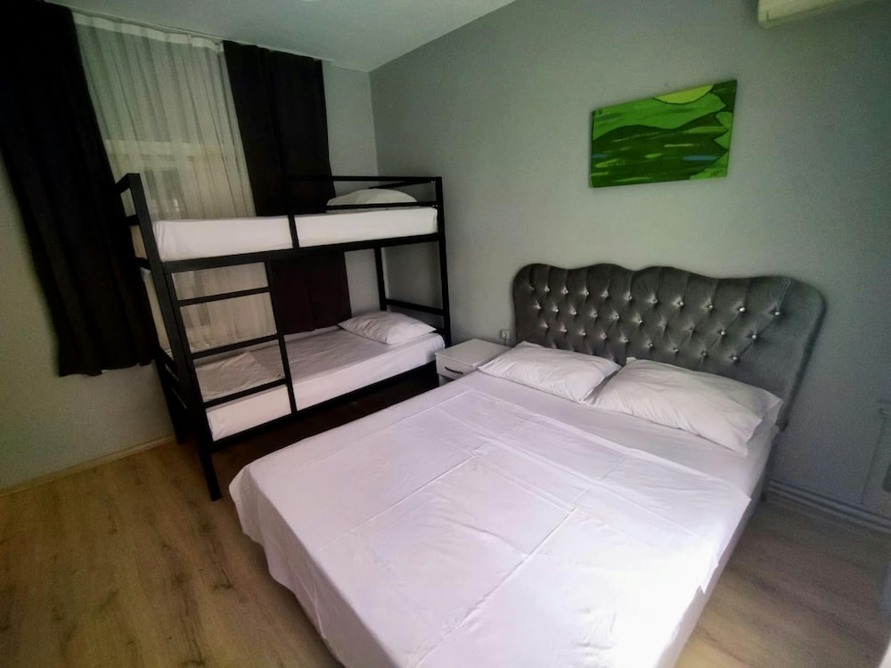 Sultan Hostel & Guesthouse - Image 22