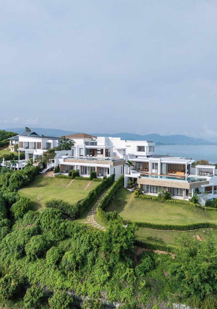 Cape Azure Resort Samui by Thalsea