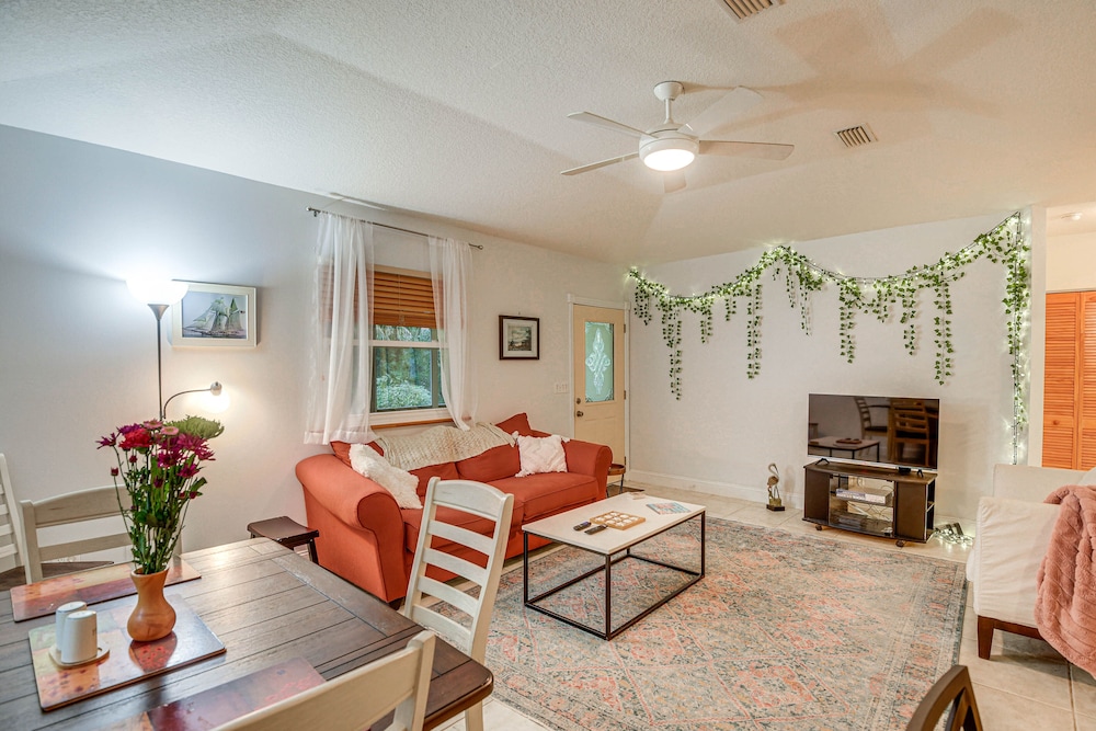 Palm Coast Vacation Rental < 1 Mi to the Beach!