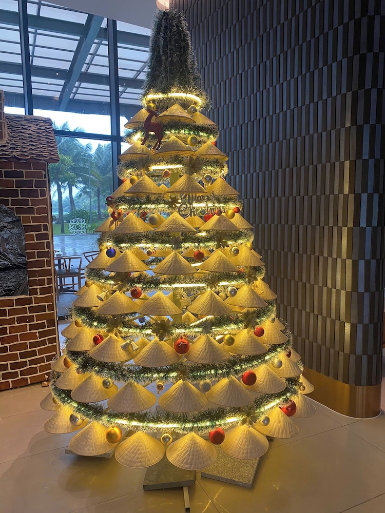 The Light Arena Ocean Tower