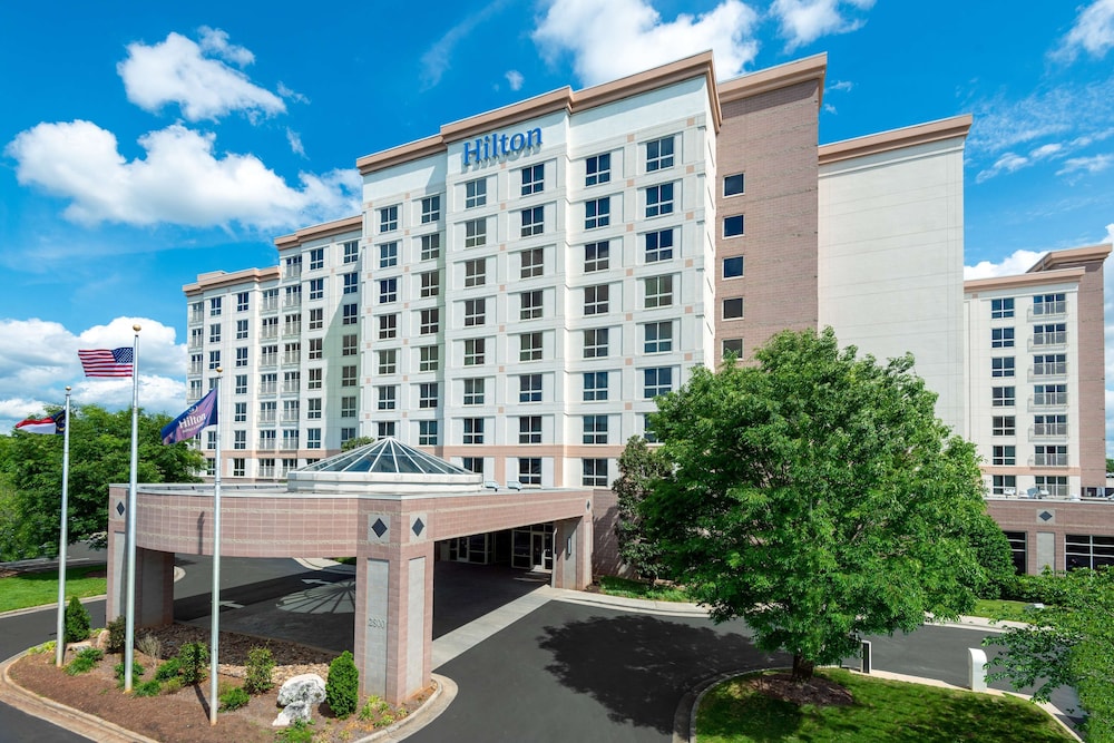 Hotel Hilton Charlotte Airport - Image 1