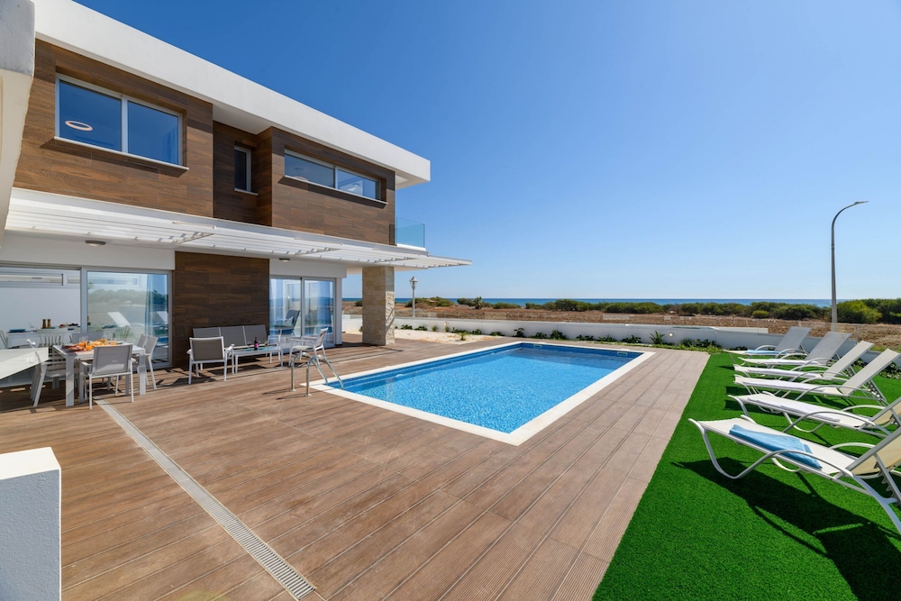 Infinity View Villa in Ayia Napa