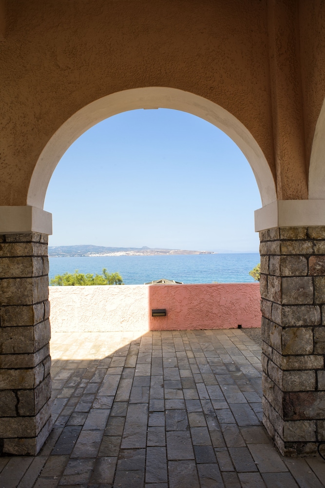Dionysos Authentic Resort & Village