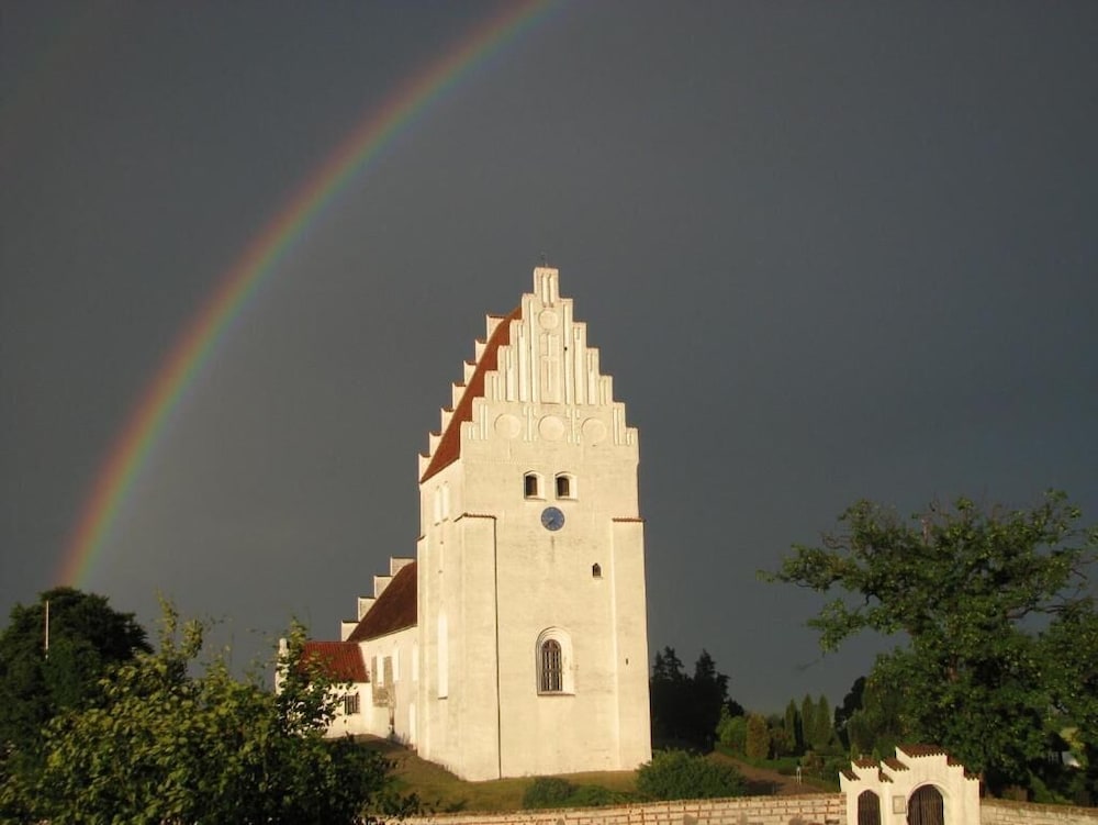 Photo 16