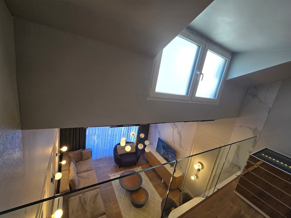 Apartments Lura
