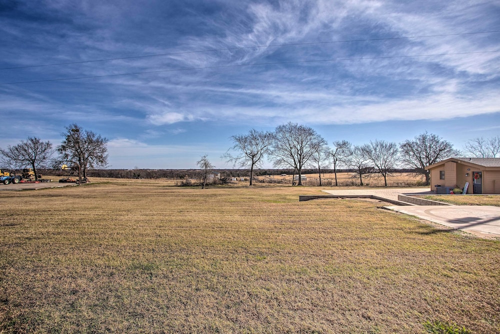 Ranch Getaway With Pool and Horse Stall Access! view 5