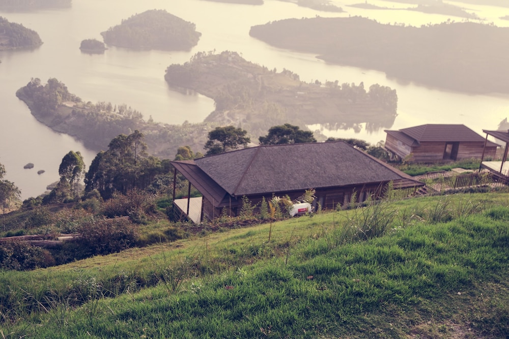 Arcadia Lodges Lake Bunyonyi