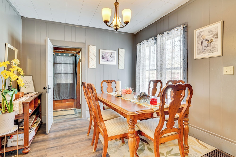 Steps to Root River: Home w/ Large Yard!