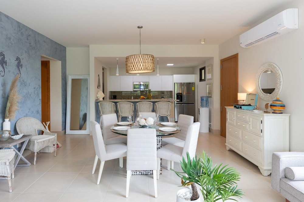 The Charming Condo by Acomodo