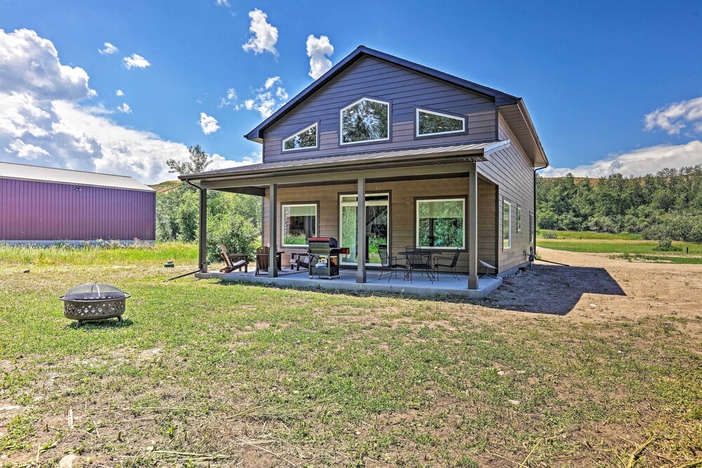 Red Lodge Retreat w/ Creek Access + Fire Pit! view 4