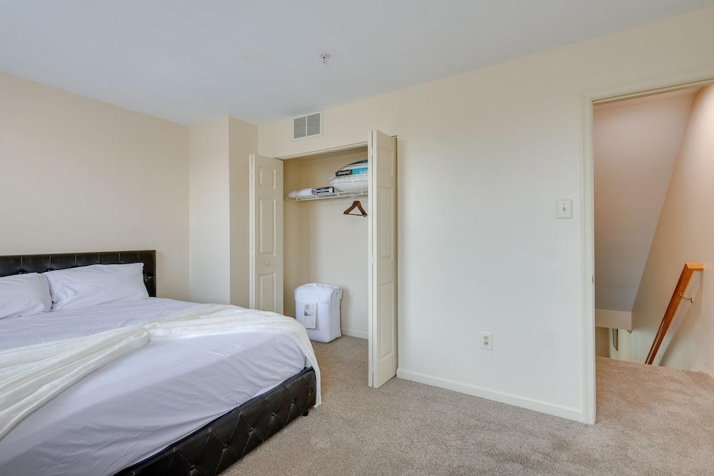 Owings Mills Townhouse: 8 Mi to Liberty Reservoir! - Property Image 32