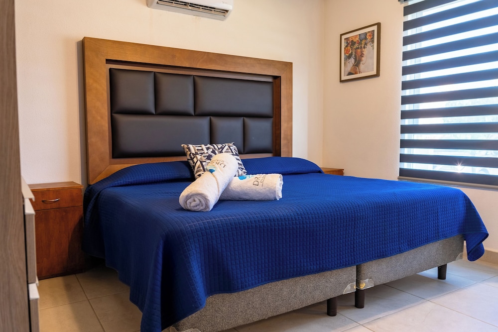 Family Villa Pool 4 BR Acapulco