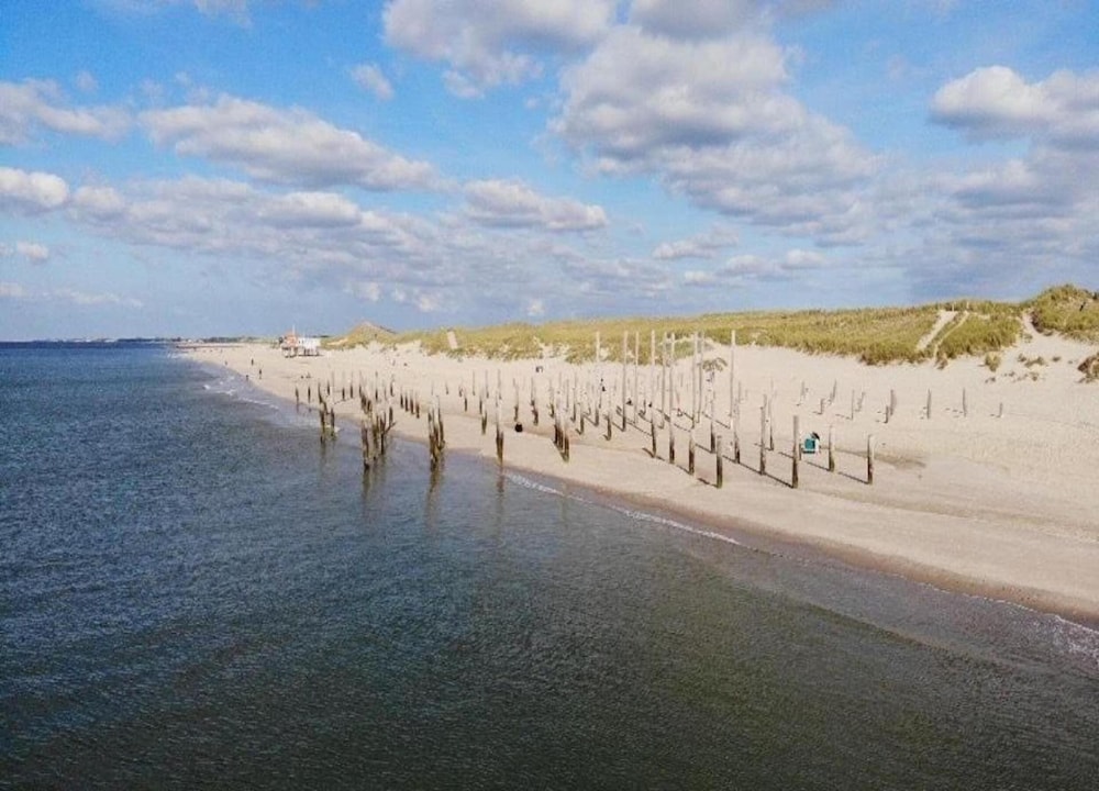 Holiday Home Near Dutch Beach and Dunes