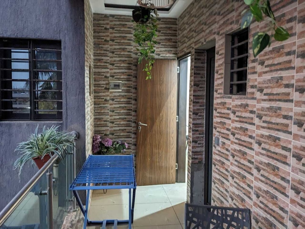 APPARTEMENTS 2 PIECES BELLE RIVE