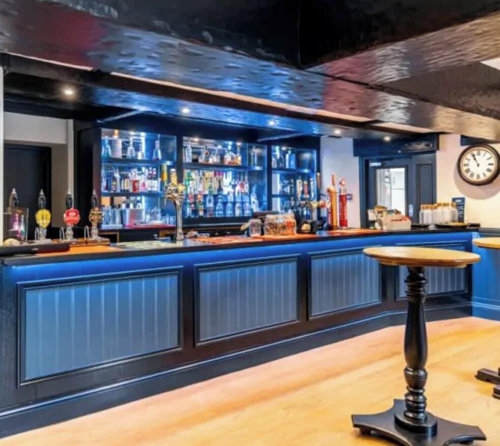 Ladybower Inn