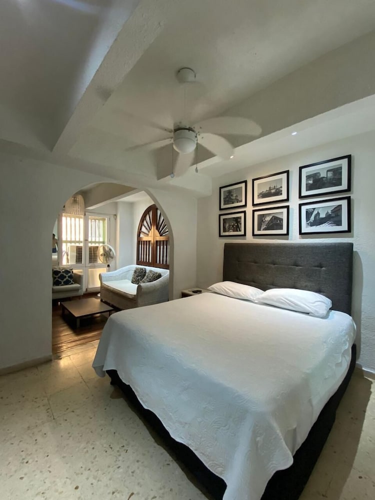 104 Gastelbondo