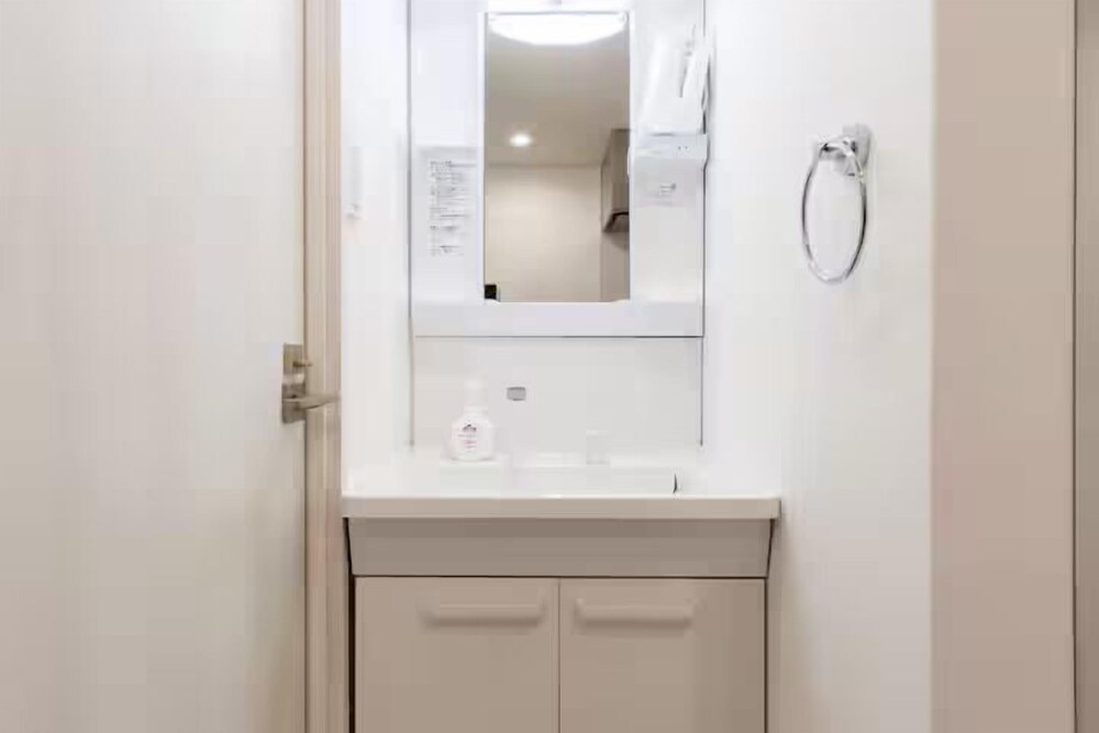 Kuromon Central Self Inn302