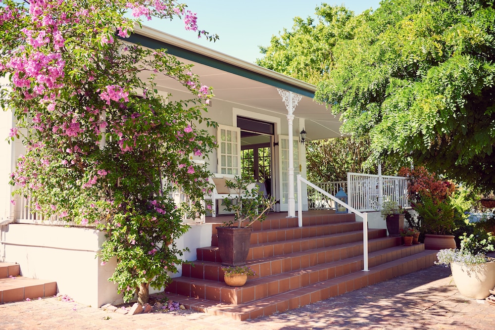 Corner House Residence view 2