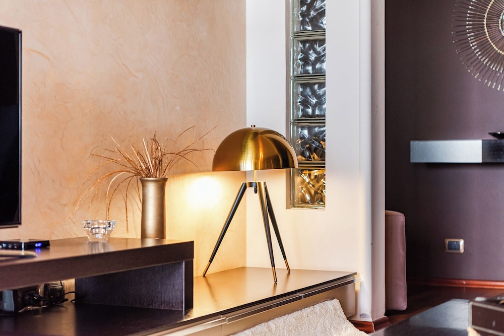 Vollga Luxury Seafront Suite