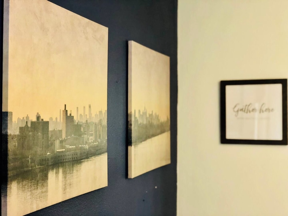 1BR Pet-friendly Condo w/ Parking & Backyard BBQ
