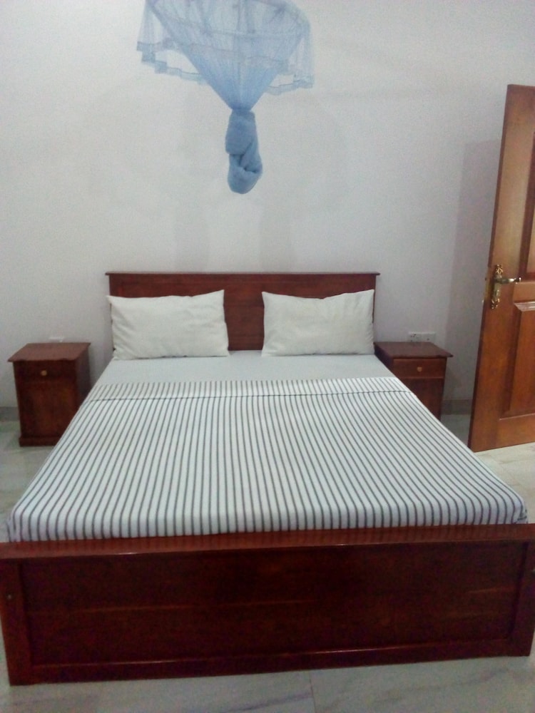 Daisy villa view 2