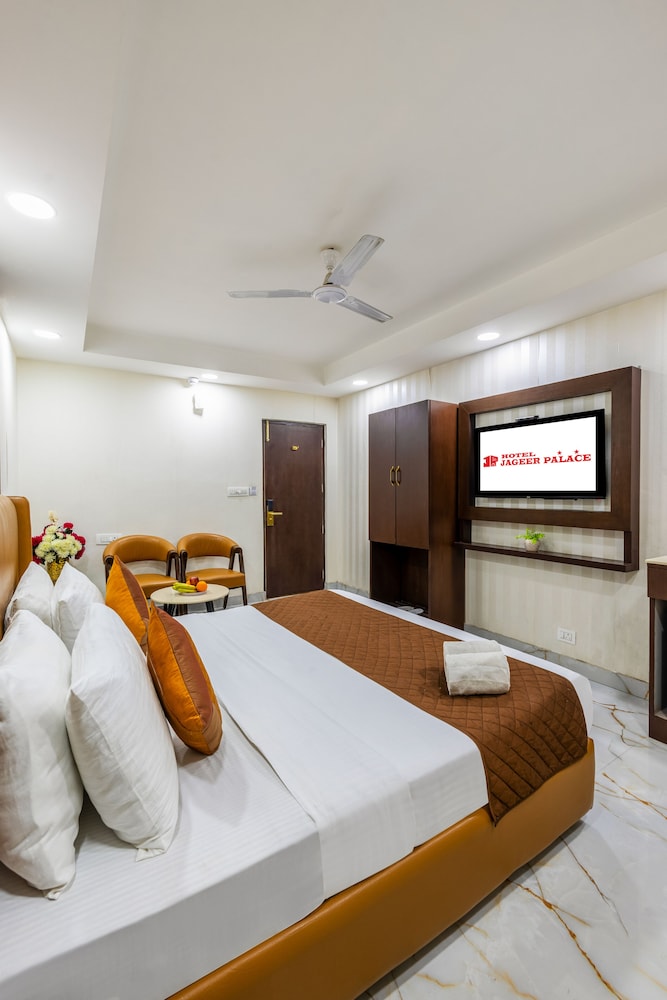 Hotel Palazzo Inn Mansarovar Garden