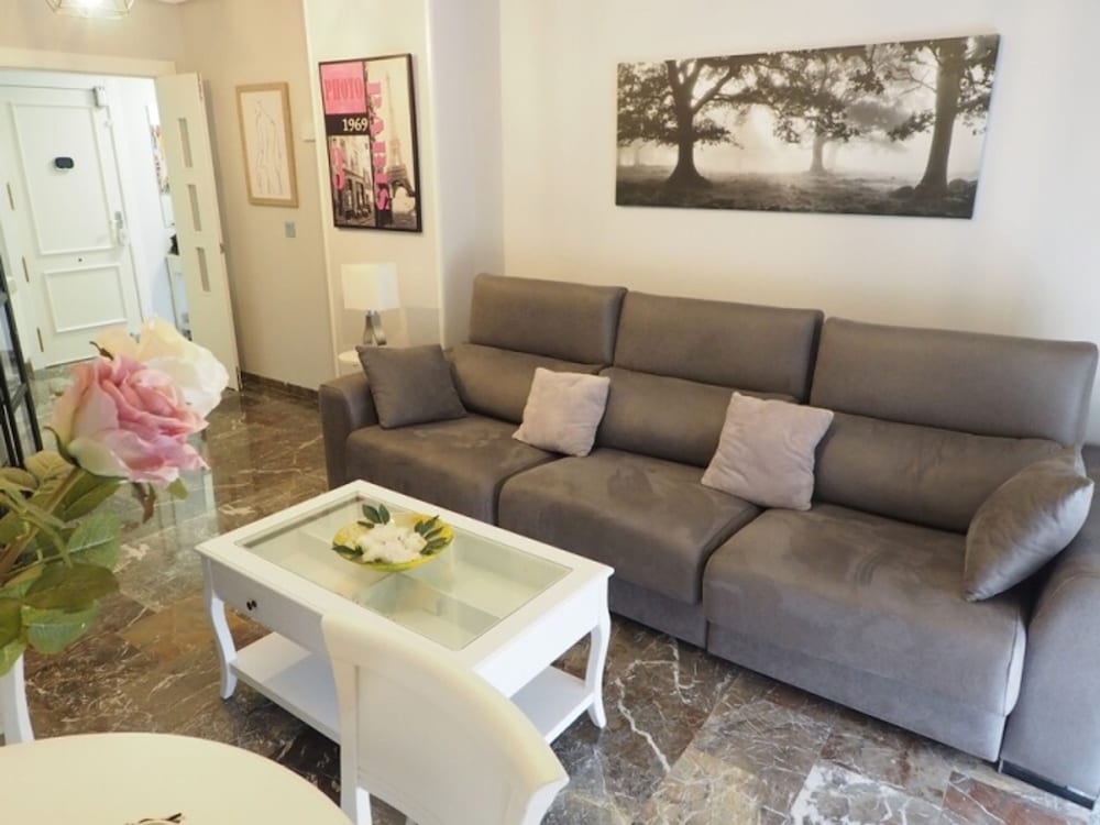 Bonito Apartamento en Centro Ciudad con Garaje