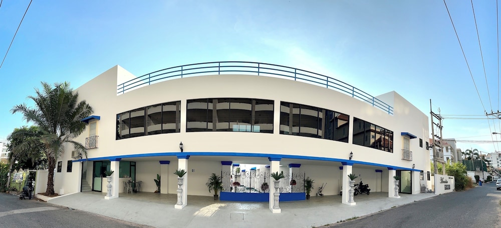 Hotel Mona Lisa pool villa - Image 1