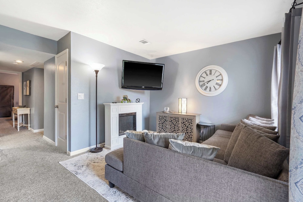 Woods Golf Getaway: Escape for 2