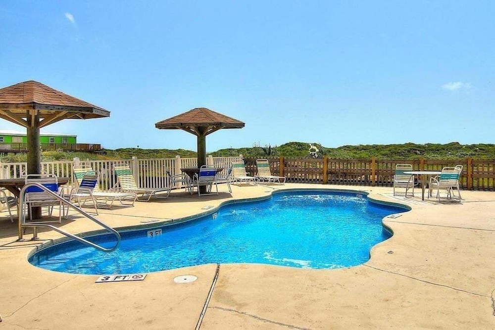 Beachgate Condo Suites And Hotel 341 2 Bedroom Condo