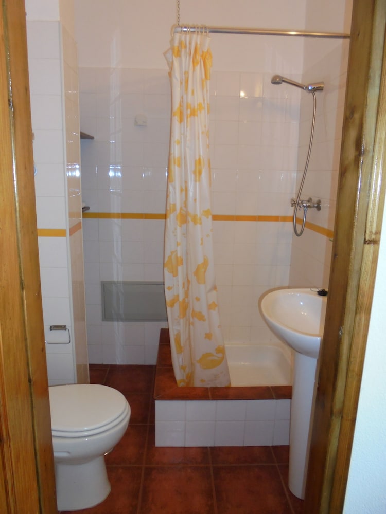 Photo 32