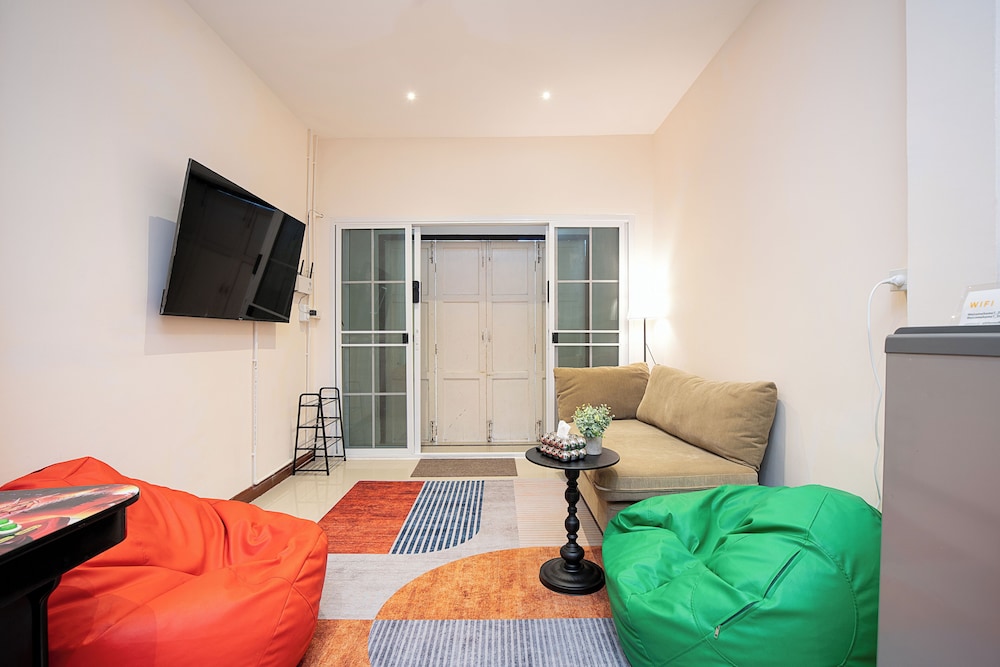 House in Khao San - OH Homes Samsen 12